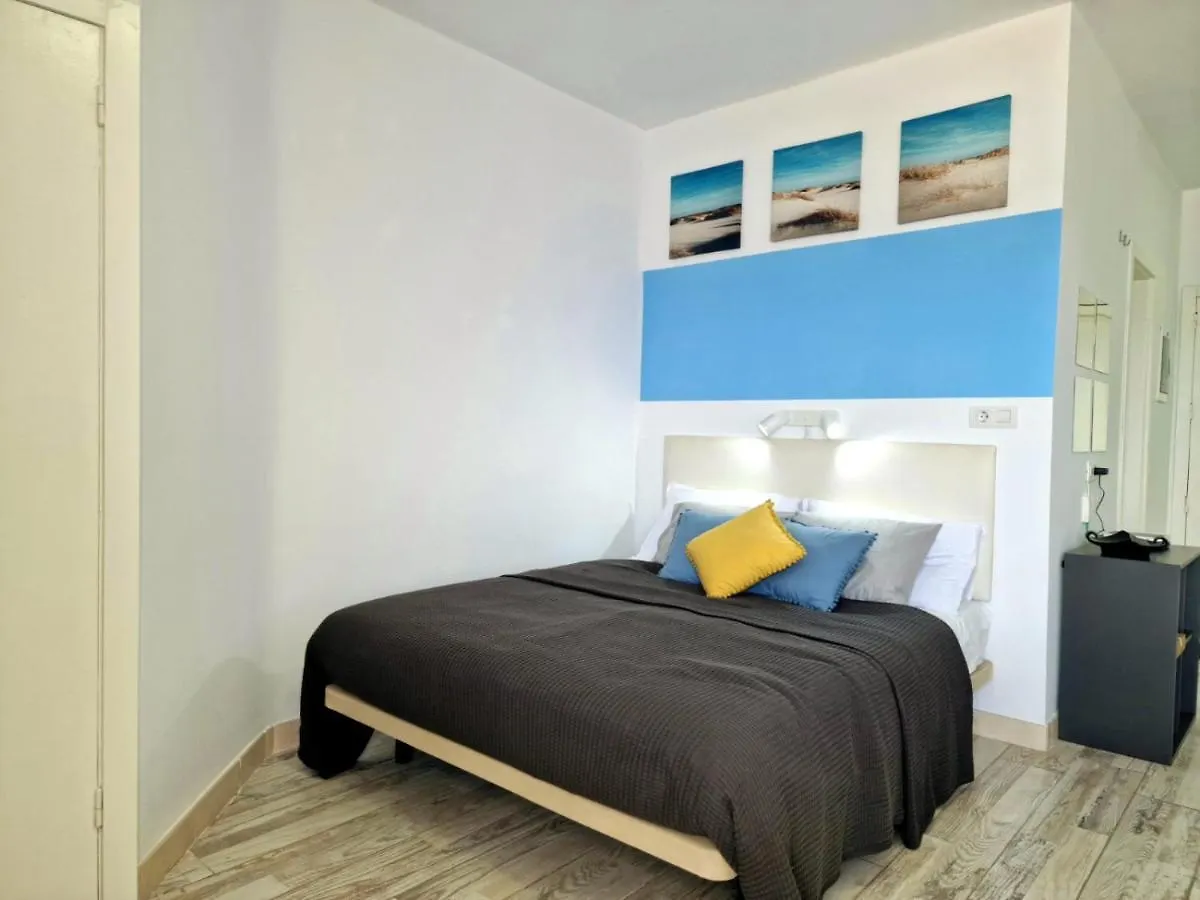 펜션 Lovely Blue Studio With Ocean View And Pool, Paraiso 918 아데제 스페인