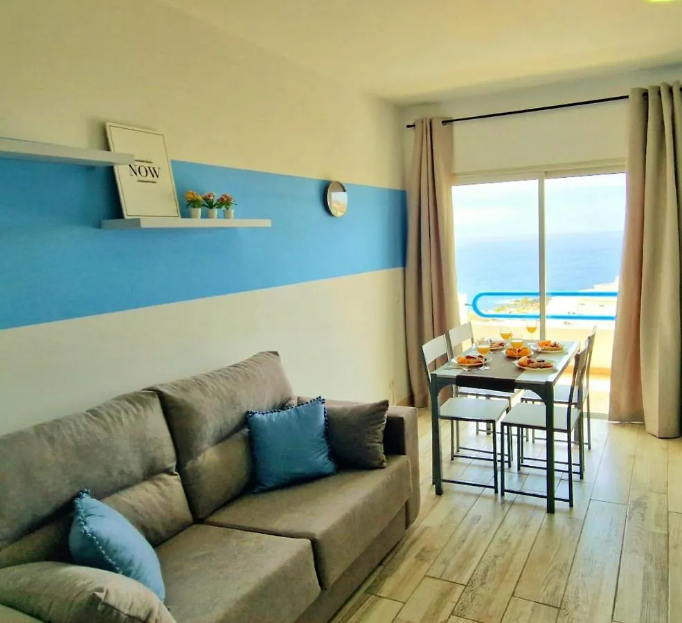 펜션 Lovely Blue Studio With Ocean View And Pool, Paraiso 918 아데제
